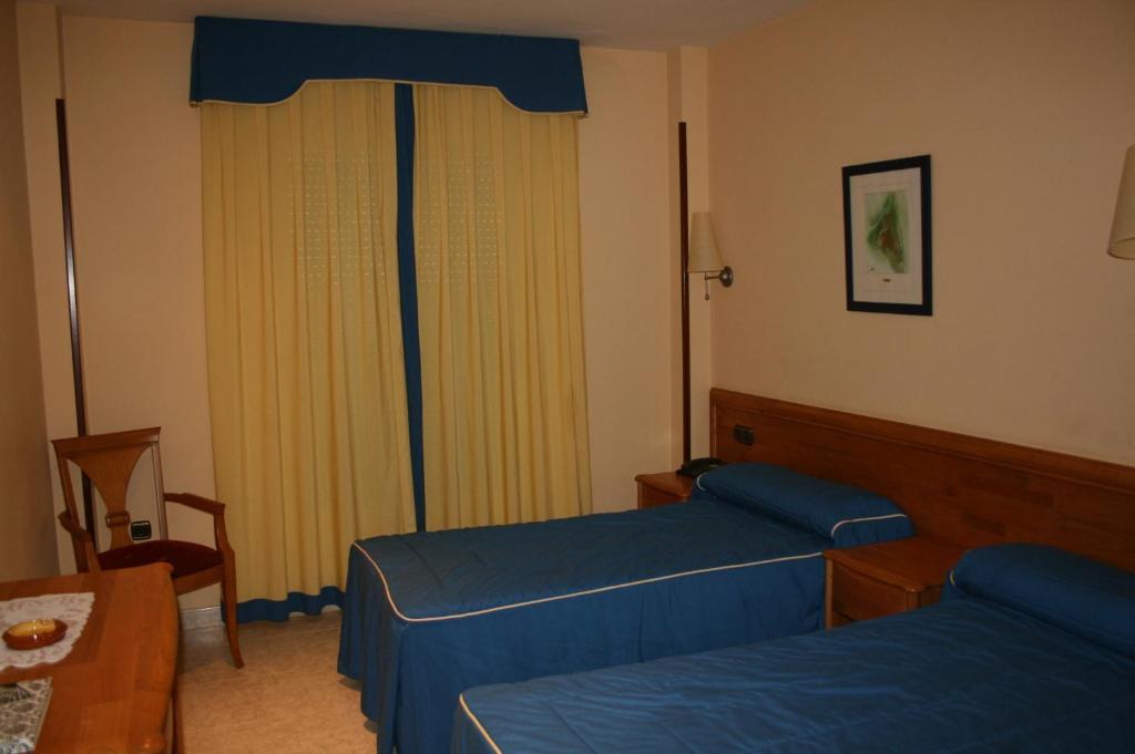 Hotel Los Toreros Del Trabancos Siete Iglesias de Trabancos Ruang foto